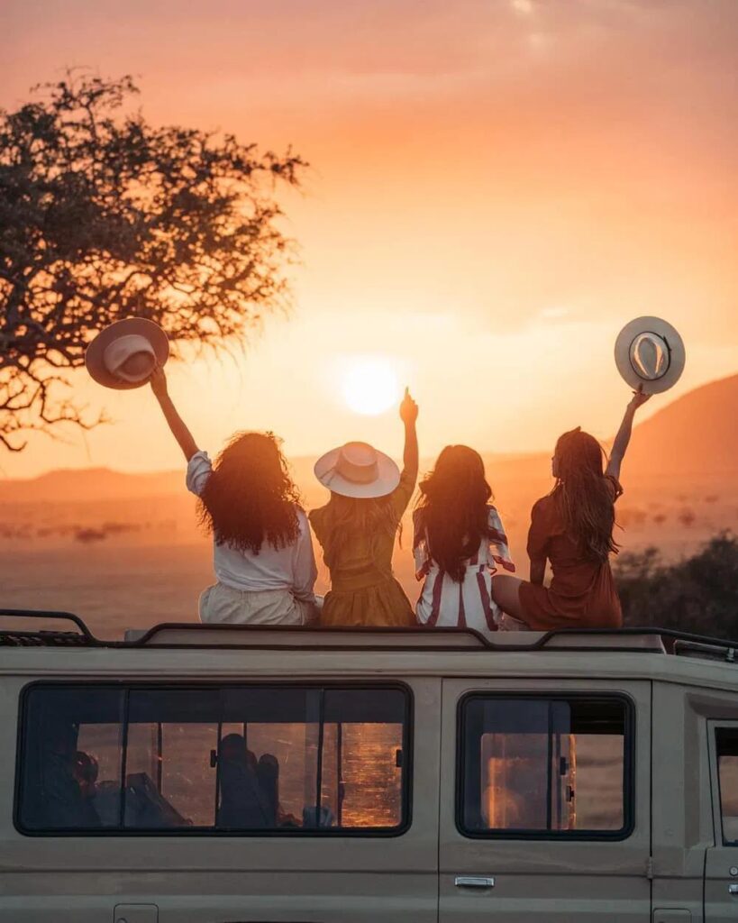 Women group safari