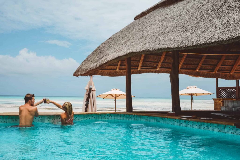 Couples & Honeymooners